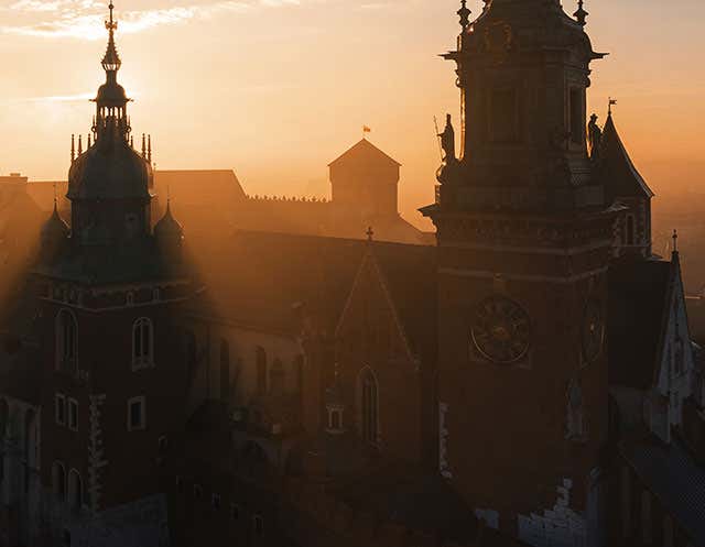 (c) Cracovia.net